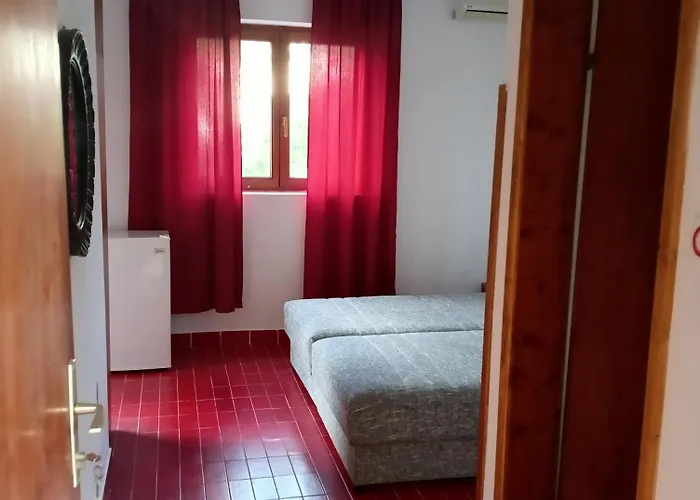 Giray Group Stankovic Apartment Markovici - Budva